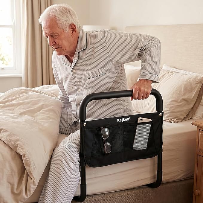 Barrière de lit pour adulte avec poignée d'appui et poche de rangement